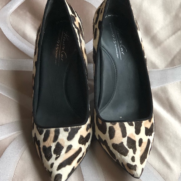 Heels - Picture 2 of 2